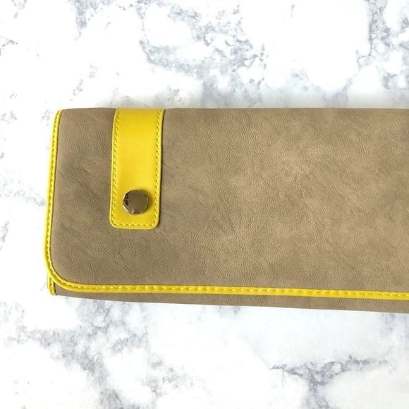 NWOT The Limited Taupe/Yellow Clutch Handbag - Picture 6 of 6